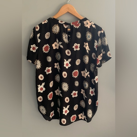 LOFT blouse - Picture 2 of 4